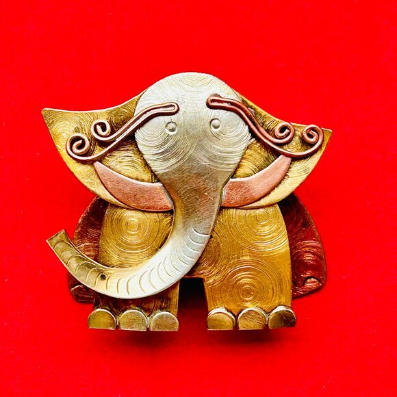 Vintage Tri Tone/Tri Metal Elephant Brooch - Picture 2 of 12